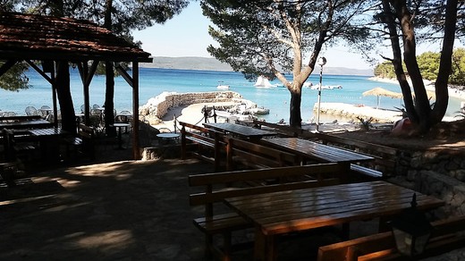 restaurace Bili Kuk autokemp Boban