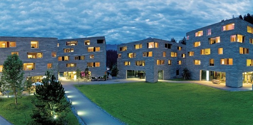 Apartmány 047-571  Flims Laax Falera  Graubünden  Švýcarsko.jpg