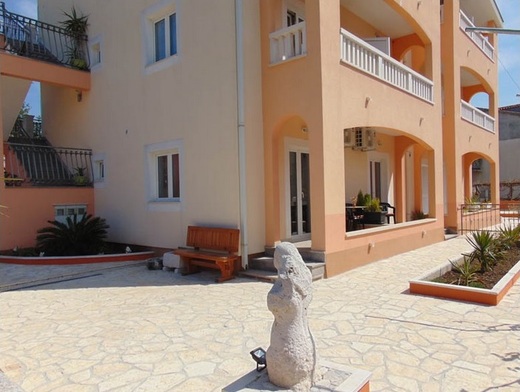 Apartmány Vuljan 03 dům.jpg