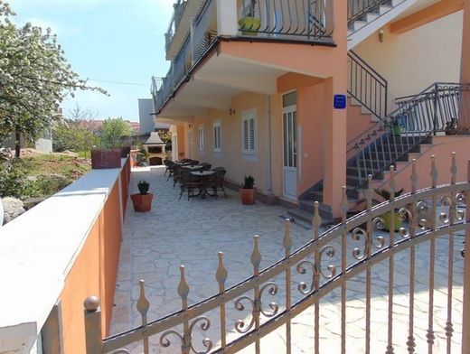 Apartmány Vuljan 04 dům.jpg