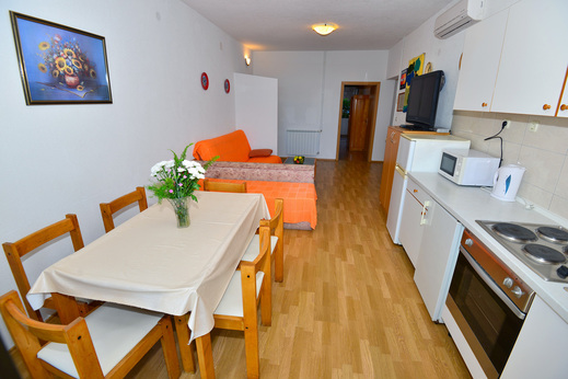 Apartmán Anita č. 11 (6+2)
