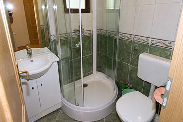 APT Brajković 19 - A2 - 2 koupelna.jpg
