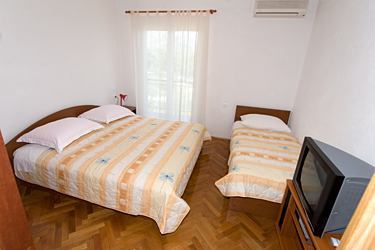 APT Brajković 36 - A2a1 - 6 pokoj a.jpg