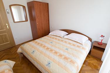 APT Brajković 37 - A2a1 - 6 pokoj b.jpg