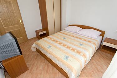 APT Brajković 43 - A2a2 - 7 pokoj b.jpg