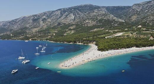 Výlety - Bol (pláž Zlatni Rat) na ostrově Brač, Vrboska - Hvar