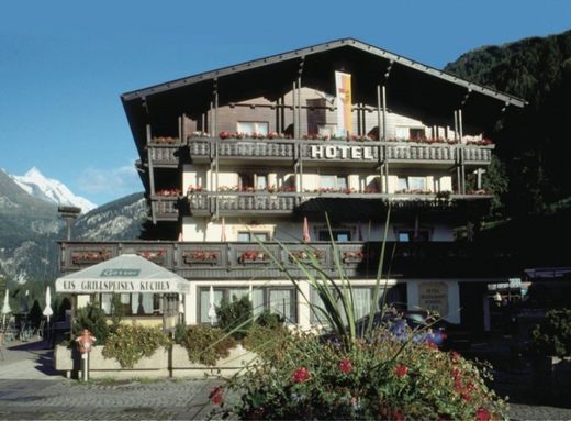 Hotel 047-387  Grossglockner - Heiligenblut  Kärnten  Rakousko.j