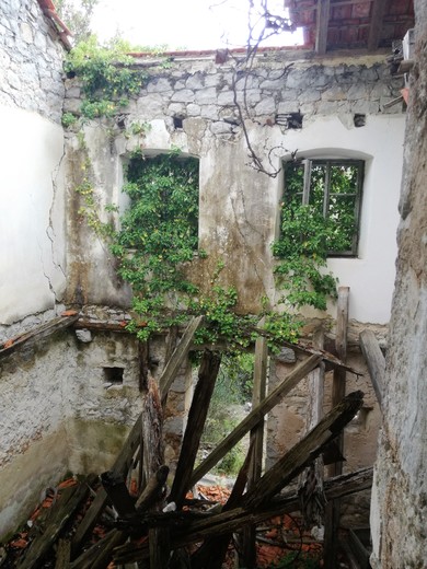 vesnička Kolovrat d