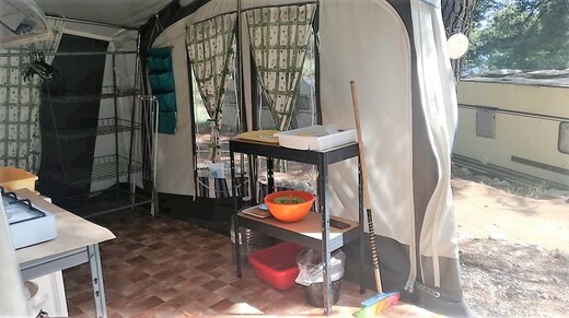 Karavan Adria 3 č. 3 g.jpg