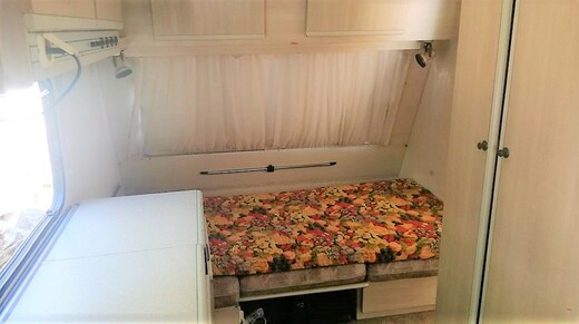Karavan Adria 3 č. 3 i.jpg