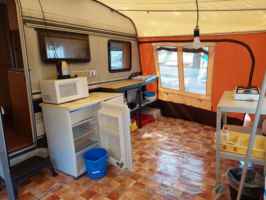 Karavan Hobby 4 č. 2 d.jpg